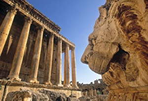 Drucke von Tempel des Bacchs in Baalbek im Bekaa-Tales von Libanon Baalbek Drucke: Tempel des Bacchus