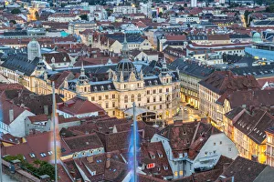 Peter Adams Photography Drucke: Town View & Rooftops, Graz, Austria