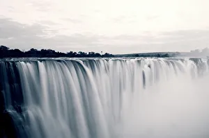 Black And White Landscape Photography Drucke: Victoria Falls, Zimbabwe
