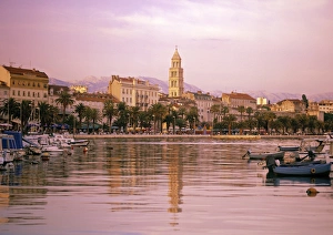 Adriatic Sea Shoreline Drucke: Waterfront