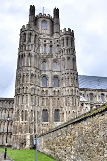 Ely Drucke: Westsäule der Kathedrale von Ely in Ely im englischen Kamerun