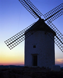Castilla La Mancha Landmarks Drucke: Windmill, Consuegra