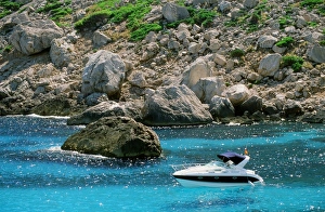 Mediterranean Sailing Drucke: A boat off Majorca