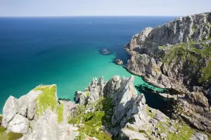 Küstenlandschaft in der Nähe von Pendeen im Kornwalles, Großbritannien
