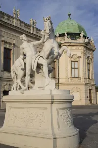 Belvedere Palace Vienna Drucke: EyeUbiquitous_20103014