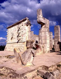 Mayan Archaeological Sites Drucke: mexico, yucatan, chichen itza
