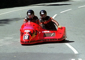 Vintage Motorcycle Racing Pics Drucke: Eddy Wright & Rick Long (EMC) 1995 Sidecar TT