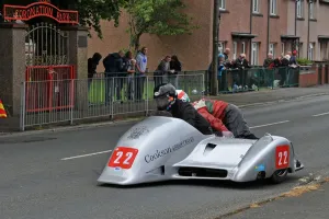 Mike Cookson & Alun Thomas (Honda Ireson) - 2014 Sidecar TT