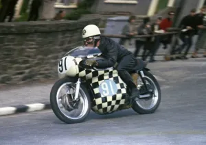 Classic Motorcycles Drucke: Patsy McGarrity (Norton) 1965 Junior TT