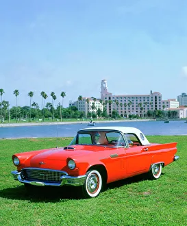 Ford Drucke: Ford Thunderbird aus dem Jahr 1957