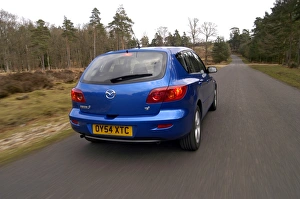 Classic Car Museum UK Drucke: 2004 Mazda 3 1. 6