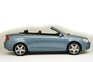 National Motor Museum Collection UK Drucke: 2006 VW EOS