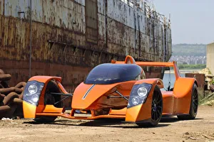 High Performance Vehicle Drucke: Caparo T1 Britain