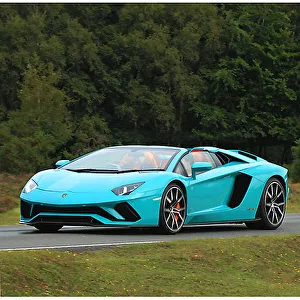 Car Photo Library Images Drucke: LAM205154M