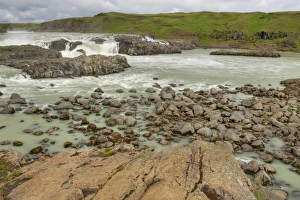 Icelandic River Landscapes Drucke: View of river and waterfall, Urridafoss Waterfall, Thjorsa River, Iceland, June