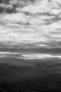 Cloudy Landscapes Drucke: Eerie cloudscape