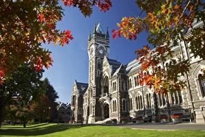 Bilder vom 29. April 2007: Zahnradturm, Registrierungsgebäude der Universität von Otago im Herbst