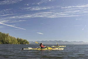 Pacific Northwest Coastline Drucke: Getting Underway, Broken Island Group, British Columbia, Canada, September 2006