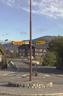 Scandinavian Countryside Drucke: lom norway