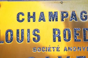 Champagne Region France Drucke: A polished brass