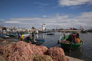Tunesien (Nordküste), Tunisische Küstenlinie ,Sousse ist ein Hafen und eine Fischerstadt