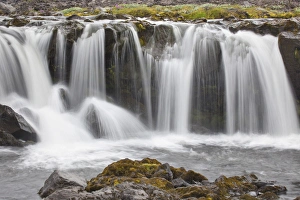 Icelandic Cascade Landscapes Drucke: Waterfall, Iceland
