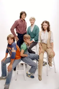Classic Television Images Drucke: SHIRLEY, (clockwise from top left): Peter Barton