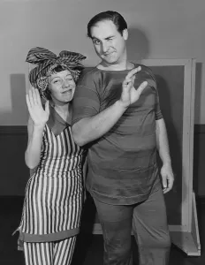 Vintage Television Series Drucke: YOUR SHOW OF SHOWS, from left: Imogene Coca, Sid Caesar, 1950-1954
