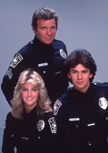 80s TV Characters Drucke: T.J. HOOKER, clockwise from lower left: Heather Locklear