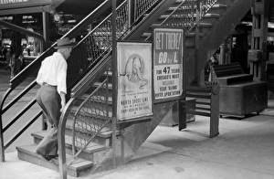 Vintage Train Station Photos Drucke: CHICAGO: ELEVATED TRAIN. Steps leading up to an elevated train station in Chicago