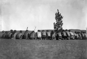 Great Plains Indians Drucke: ARIKARA SHAMANS, c1908