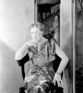 Drucke von Elizabeth Bowen (1899-1973). Irische Schriftstellerin. Kanvas, 1969 von André Zeitgenössische Kunst Drucke: Elizabeth Bowen (1899-1973). Irenischer Schriftstellerin. Kanvas, 1969 von Andr
