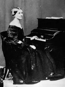 Drucke von Klara Schumann (1819-1896). Deutsche Pianistin. Ehefrau von Robert Schumann (1810-1856). Deutscher Komponist. Fotografiert 1850 Porträt Drucke: Klara Schumann (1819-1896). Deutsche Pianistin. Ehefrau von Robert Schumann (1810-1856)