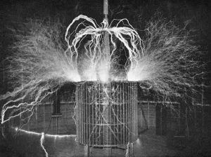 Porträt Drucke: Tesla's Laboratorium, ca 1900. Die Stickstoffnitrate der Atmosphäre verbrennen im Experiment