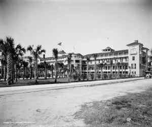 William Henry Jackson Photography Drucke: HOTEL ORMOND, c1900. The Hotel Ormond in Ormond