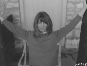Drucke von Ein öffentliches Porträt von Julie Christie für Far From The Madding Crowd Eine Galerie, Die Einer Der Ikonen Des