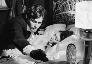 Drucke von Finanzjahr 1973, Budget nicht verabschiedet, Nr.: 019 The Final Programme Ist Ein Britischer Fantasy-Science-Fiction-Thriller Aus Dem Jahr 1973 Unter Der Regie Von Robert Fuest, Mit Jon Finch Und Jenny Runacre In Den Hauptrollen. Drucke: Die Finanzierung aus dem Jahr 1973 ist nicht möglich