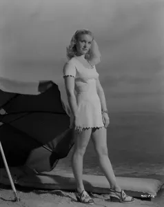 Vintage Beachwear Drucke: ano1948 bw neg 144