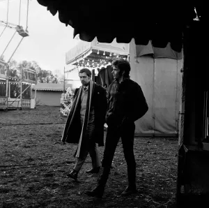 David Essex Drucke: Zu dem Spielplatz