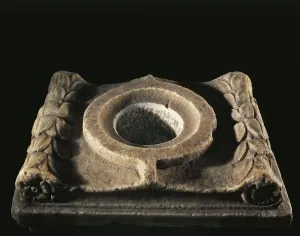 2nd Century Roman Art Drucke: Offering table, marble