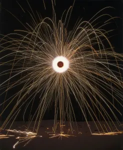 Drucke von A firework Wissenschaft Und Technologie Drucke: A firework