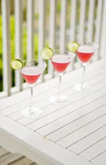 Bilder Datiert 14. Juli 2014: Cosmopolitans