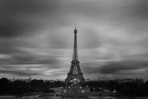 Famous Places To Visit In Paris Drucke: Eiffel Tower