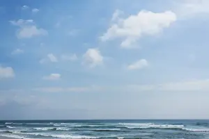 Blue Horizon Photography Drucke: Looking Out to Sea