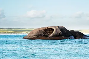 Dunkler Strand von Twilight in Esperance