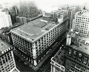 Drucke von Die Filiale von B. Altman and Co im Eckhaus am fünften Avenue und der Straße 34th Street in New York City um das Jahr 1925 gegründet wurde von Benjamin Altman, sie schloss sich 1989 ab Bilder Datiert 2009 Juli: Altmann-Store