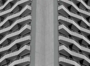 Drucke von Minderheitsarchitektur, 965048968 Minimalistische Kunstwerke Drucke: Einzelheit des Hotels Hotel