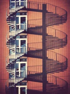 Outdoor Architecture Photography Drucke: Spiralling II