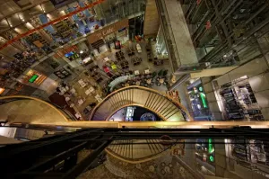 Travel Destinations Europe Drucke: Vertigo