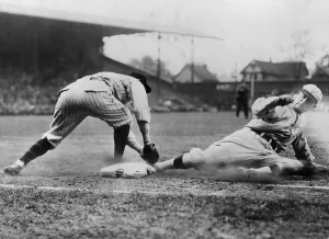 Black And White Sport Images Drucke: First Base Fall